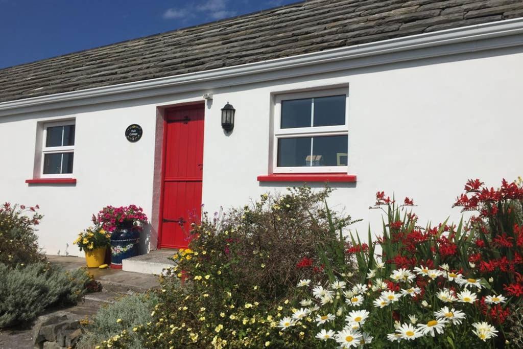 Red Stonecutters Cottage, Doolin Carrowauff Bagian luar foto